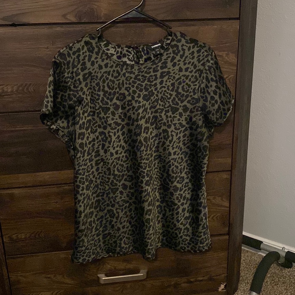 Cute Express blouse